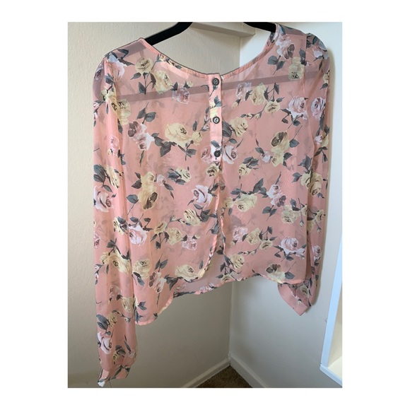 Nordstrom Lush Floral blouse pink size medium - Picture 4 of 7